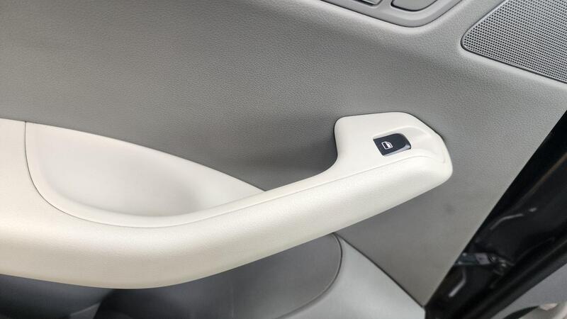 2011 Audi Q5 — photo 55