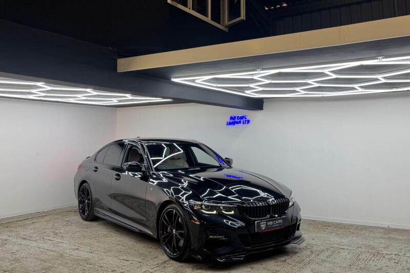 BMW 3 Series view 5