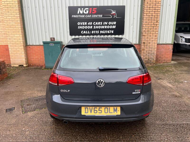Volkswagen Golf view 7
