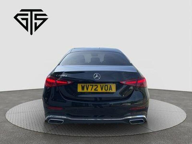 Mercedes-Benz C Class view 4