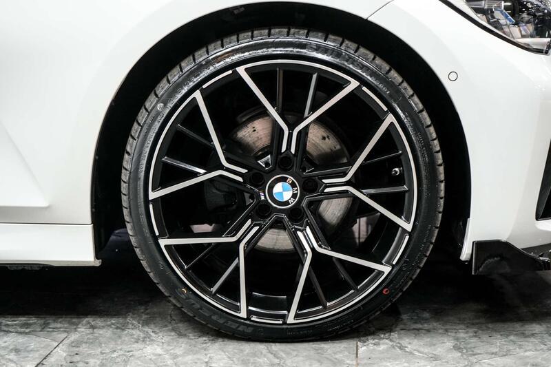 BMW 3 Series view 7