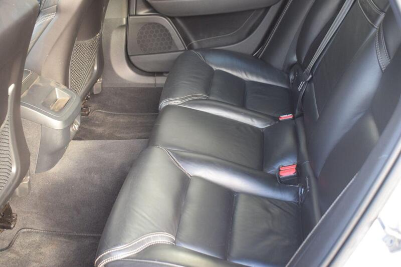Volvo V90 view 3