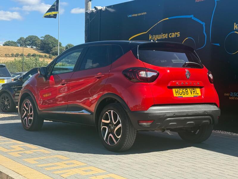 Renault Captur view 3