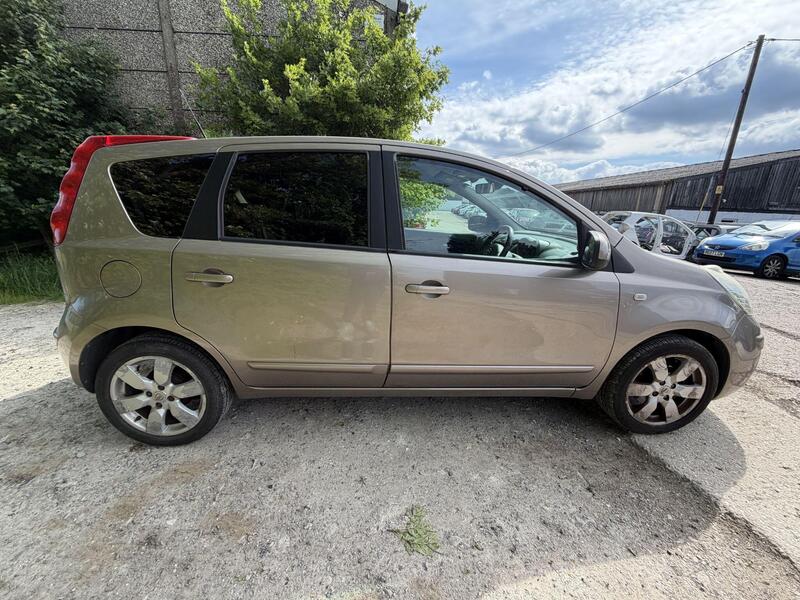 2008 Nissan Note — photo 8