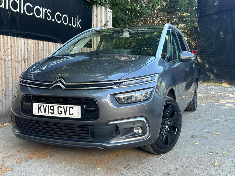 Citroen Grand C4 Spacetourer view 2