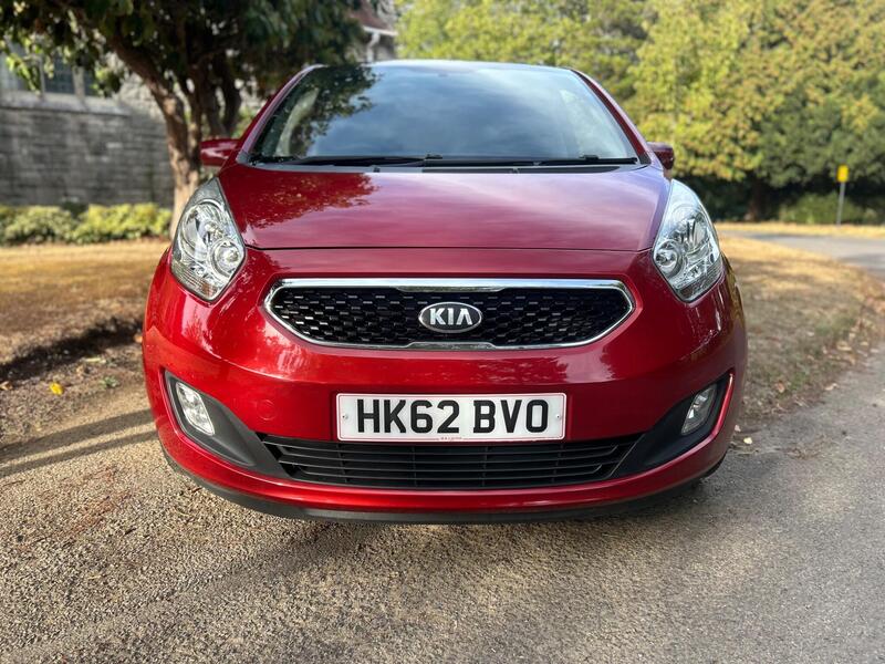 Kia Venga view 2