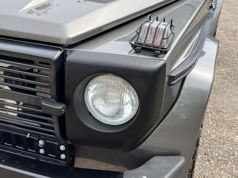 Mercedes-Benz G-Class view 25
