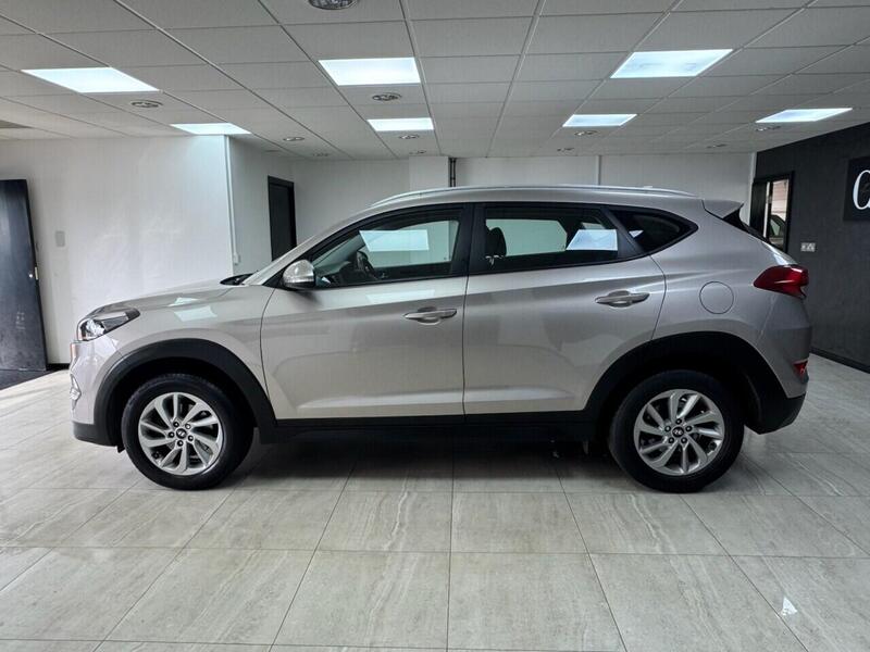 Hyundai Tucson view 6