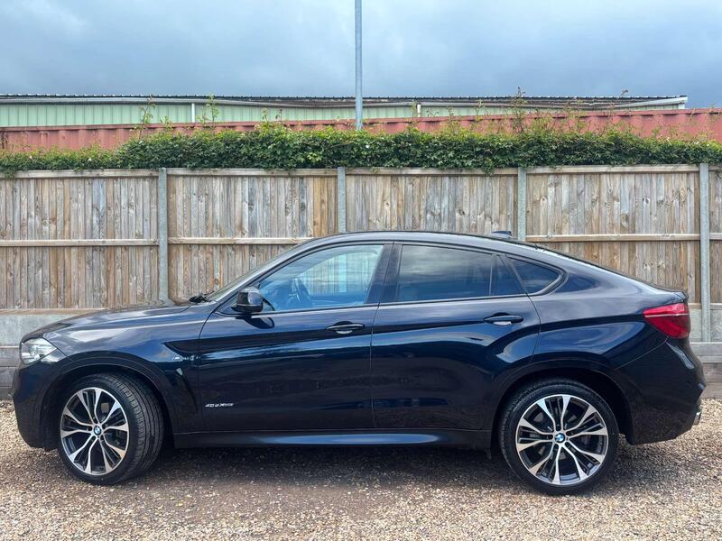 BMW X6 view 6