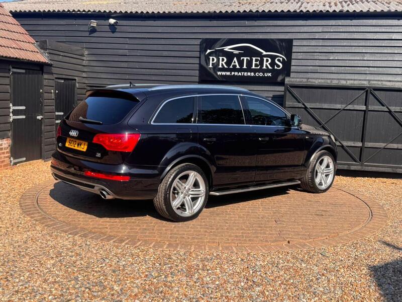 Audi Audi Q7 view 7