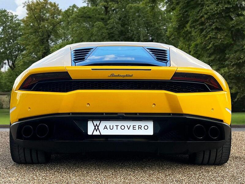 Lamborghini Huracan view 6