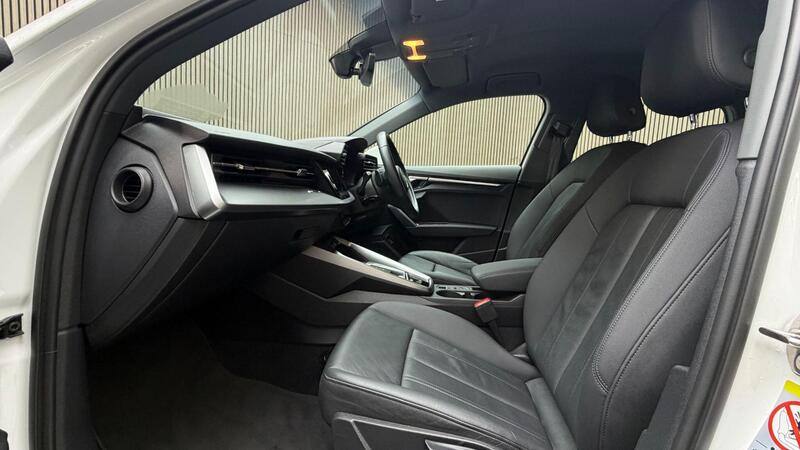 Audi A3 view 3