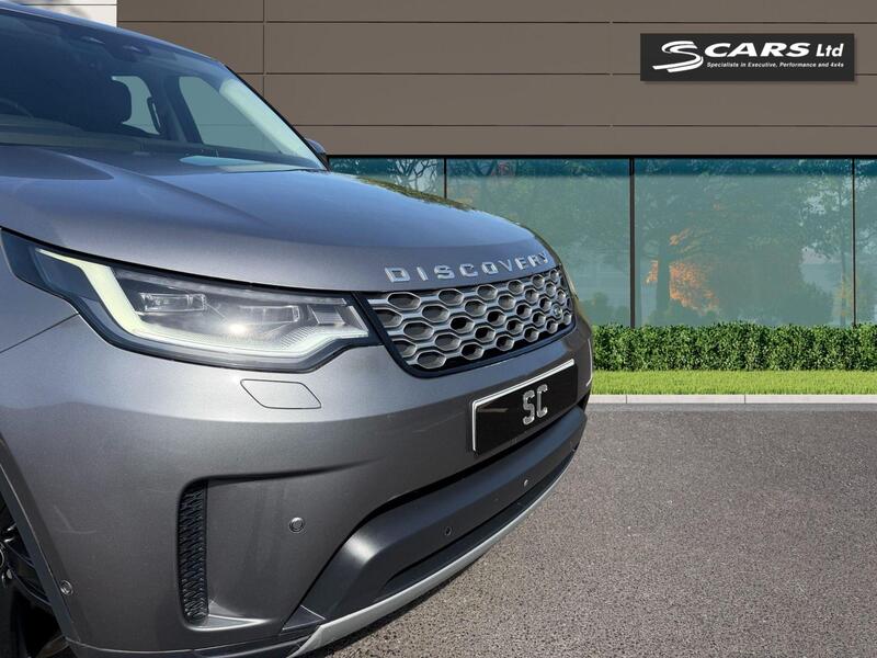 Land Rover Discovery 3 view 5