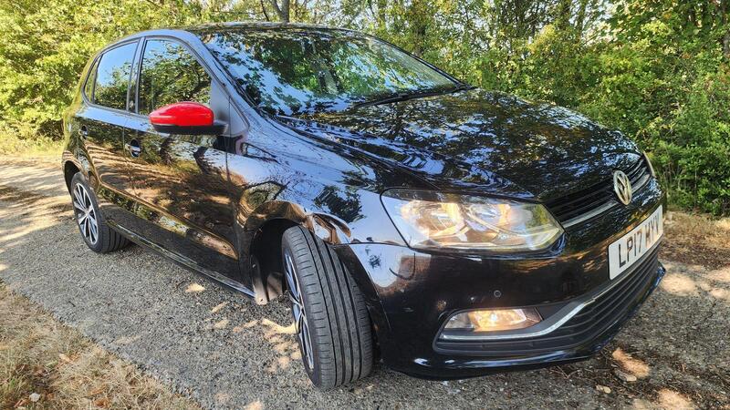 2017 Volkswagen Polo — photo 15
