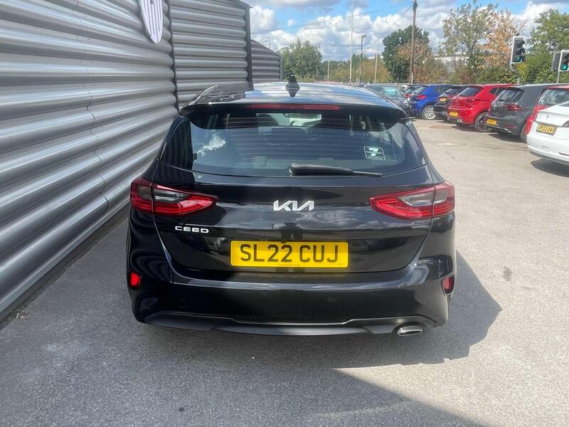 Kia Ceed view 5