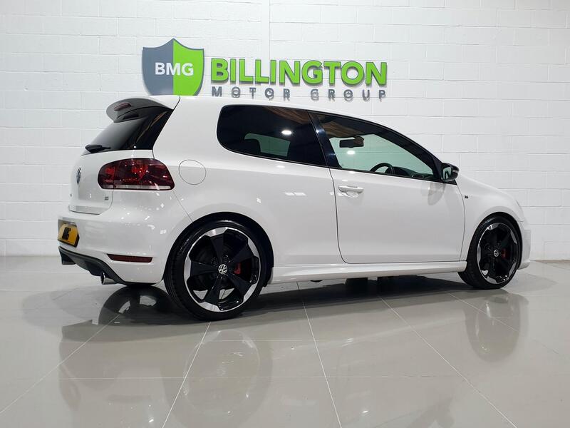 Volkswagen Golf view 7