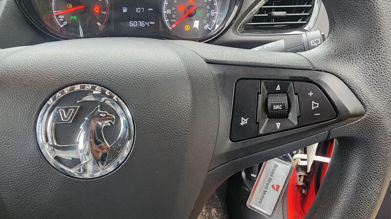 2015 Vauxhall Viva — photo 27