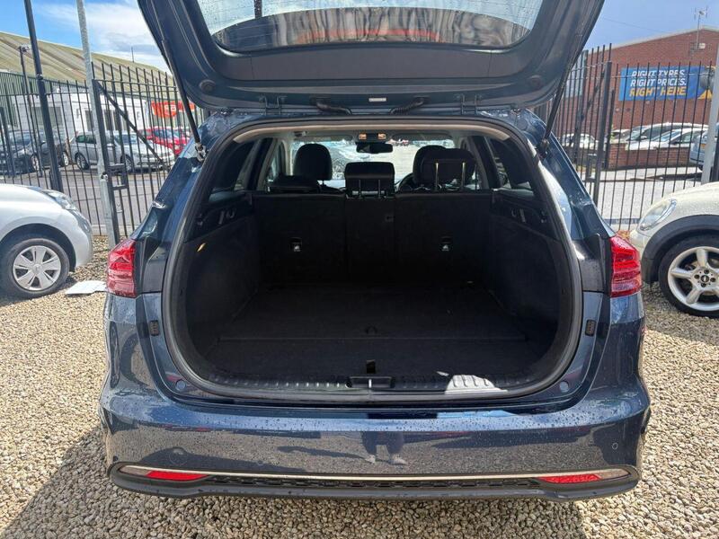 Kia Ceed view 7