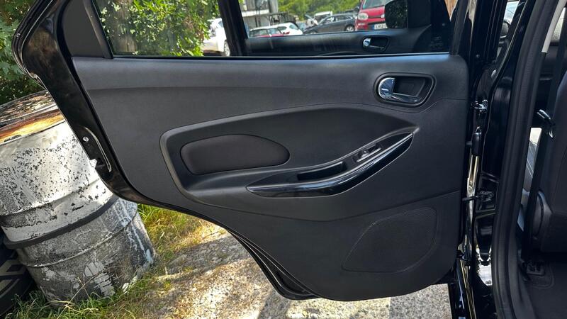 2017 Ford Ka+ — photo 27