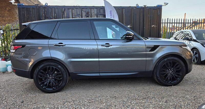 Land Rover Range Rover Sport 3.0 V6 HSE Dynamic Auto 4WD Euro 6 (s/s) 5dr thumbnail 6