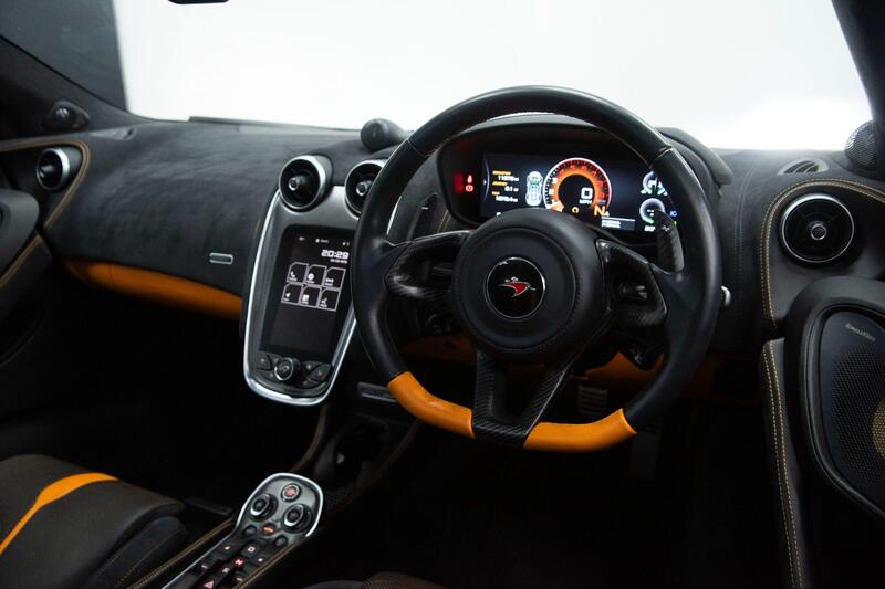 Mclaren 570GT view 3