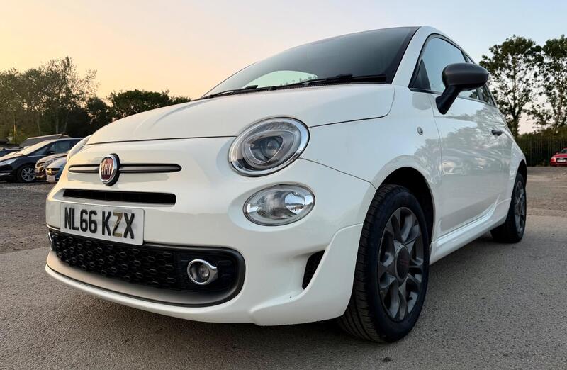 Fiat 500 view 3