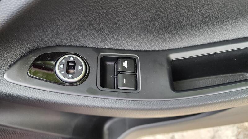 2015 Hyundai i20 — photo 33