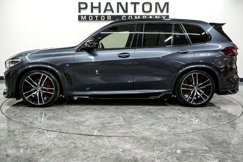 BMW X5 view 3