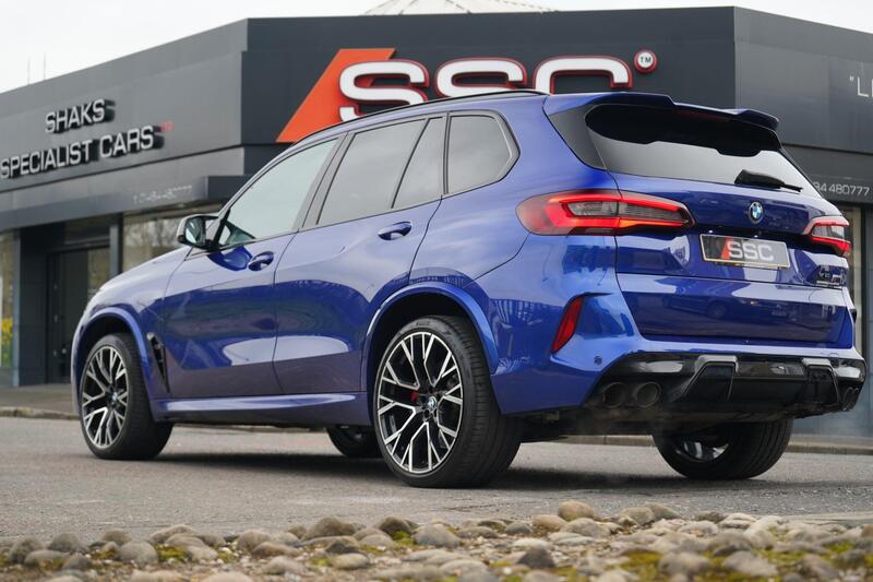 BMW X5 BMW X5 M view 2