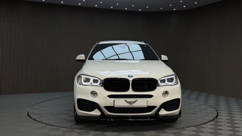BMW X6 view 4