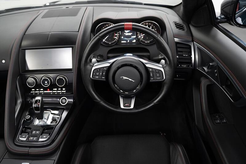 Jaguar F-Type view 6