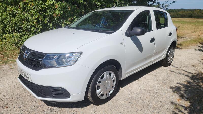 2019 Dacia Sandero — photo 2
