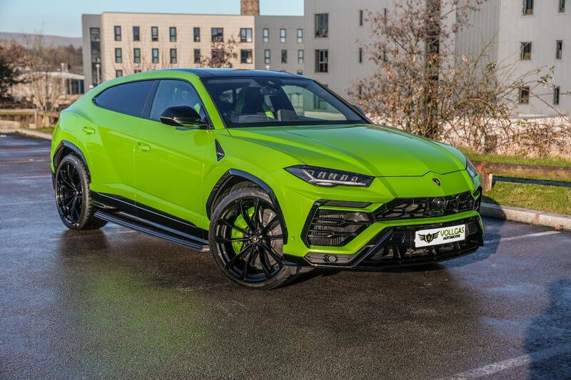 Lamborghini Urus main image