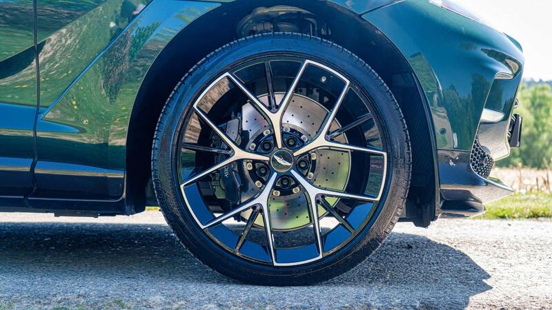 Aston Martin DBX view 6