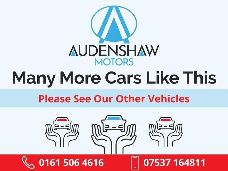 Audi A8 view 22