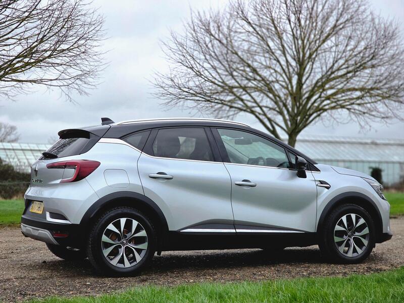 Renault Captur view 4