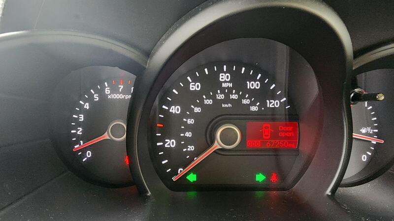 2013 Kia Picanto — photo 27