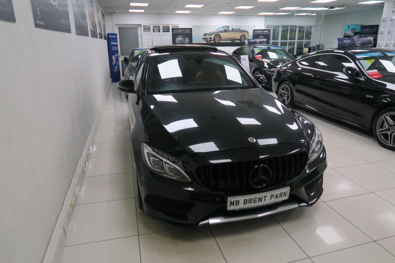 Mercedes-Benz C-Class view 3