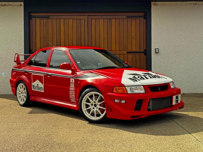 2000 (X reg) Mitsubishi Lancer in Red for sale