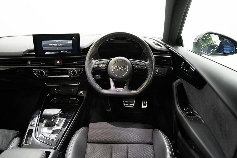 Audi A5 view 6