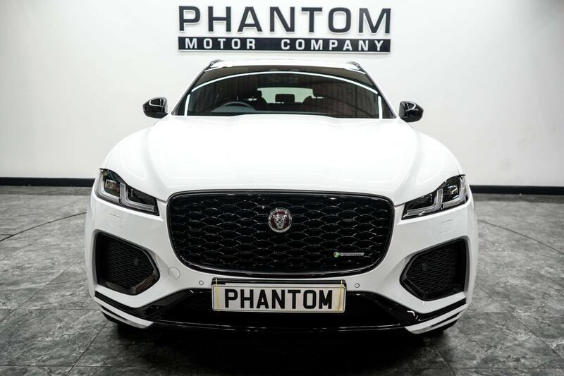 Jaguar F-Pace view 5