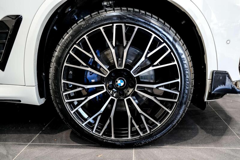 BMW X5 BMW X5 view 5