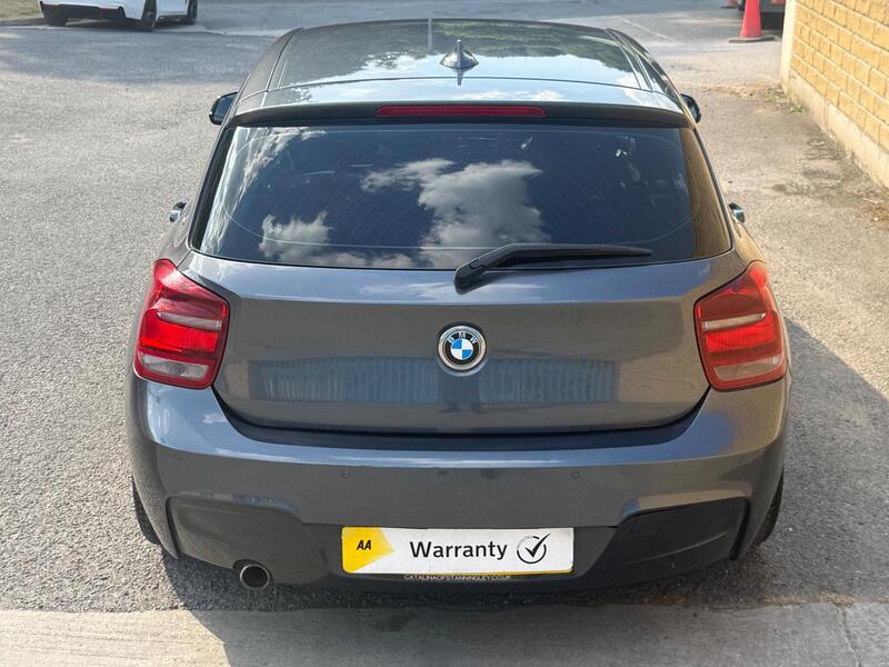 BMW 1 Series view 4