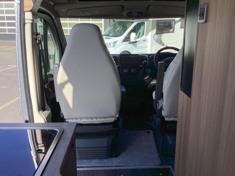 Auto-Trail V-Line 610 SE — image 28