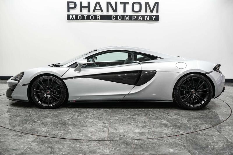 Mclaren 570s view 3