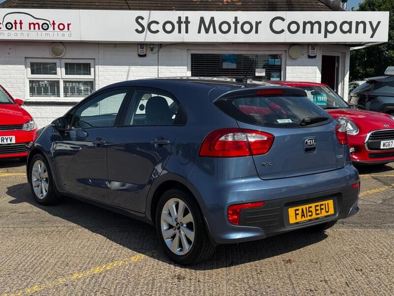 Kia Rio view 2
