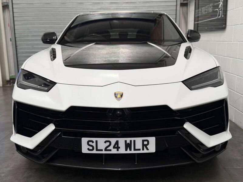 Lamborghini Urus view 2