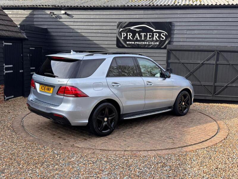 Mercedes-Benz Gle view 4