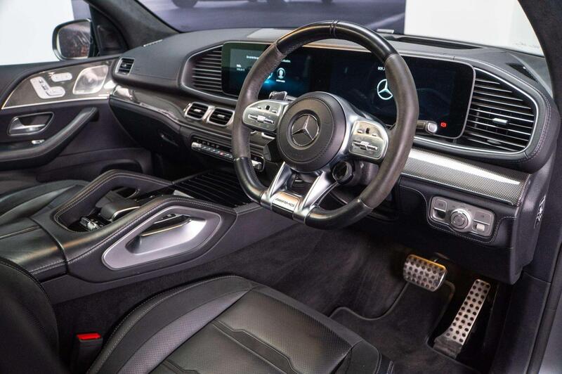 Mercedes-Benz Mercedes-Benz GLS view 3