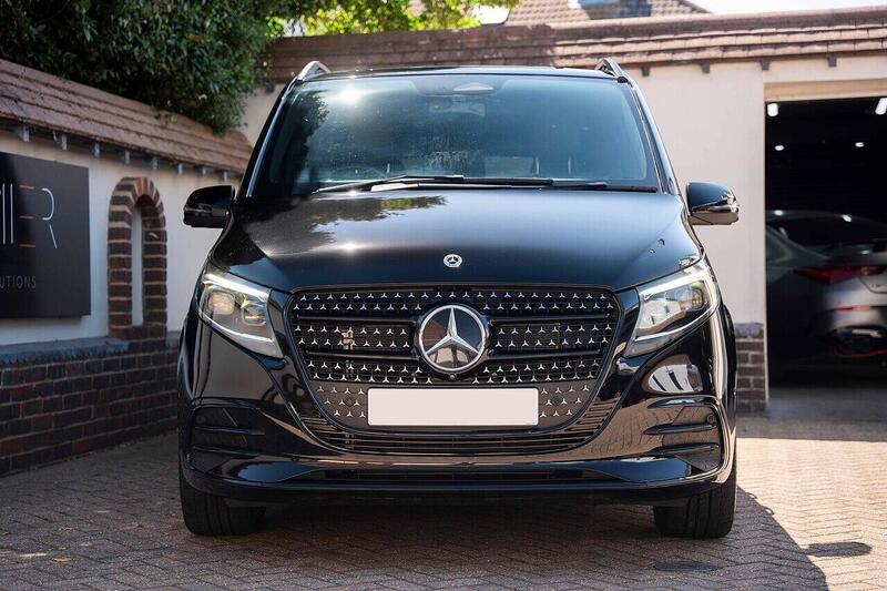 Mercedes-Benz V Class view 2